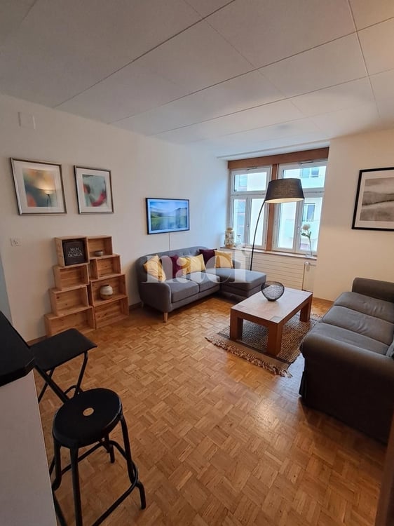Appartement de 3.5 pièces au 3e étage avec ascenseur 2