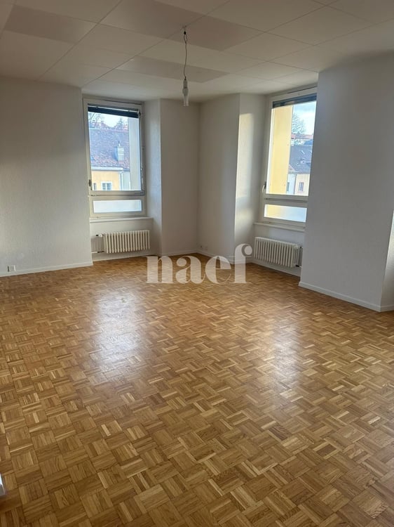 Appartement de 3.5 pièces en plein centre-ville 3