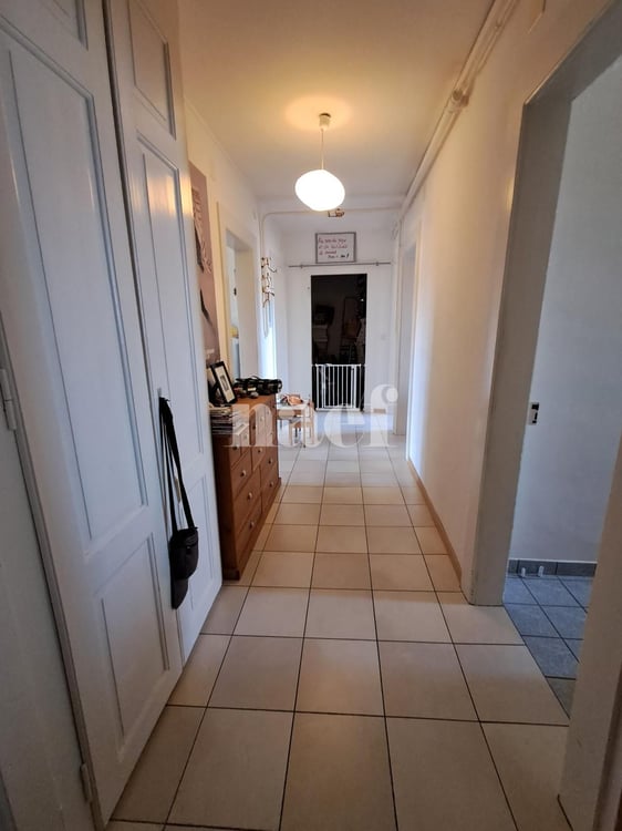 Appartement de 3 pièces avec balcon au 3e étage 6