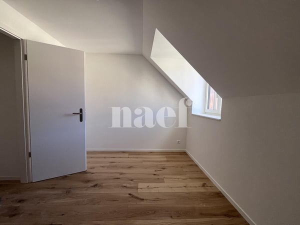 Magnifique duplex de 4,5 pièces au 4ème étage Ouest 3