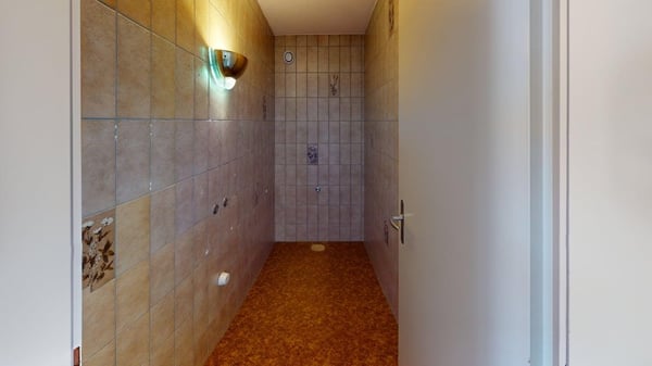 Gepflegte, praktische 3.5-Zimmer - Wohnung inkl. Einstellhallenplatz 12