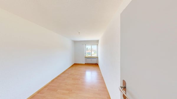 Gepflegte, praktische 3.5-Zimmer - Wohnung inkl. Einstellhallenplatz 9