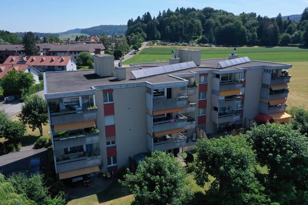 Gepflegte, praktische 3.5-Zimmer - Wohnung inkl. Einstellhallenplatz 2