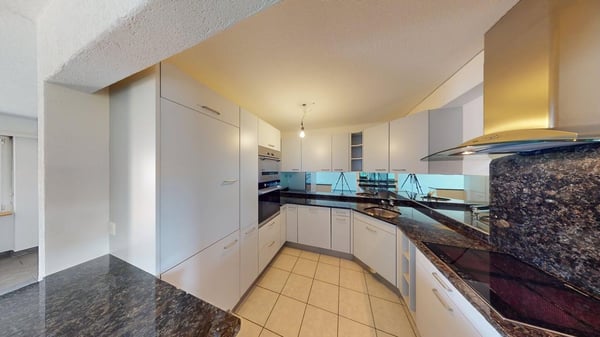 Gepflegte, praktische 3.5-Zimmer - Wohnung inkl. Einstellhallenplatz 5