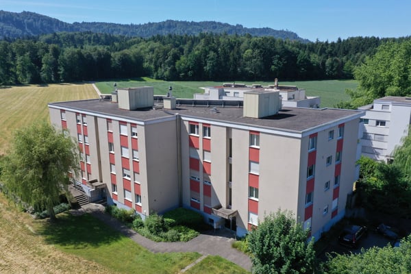 Gepflegte, praktische 3.5-Zimmer - Wohnung inkl. Einstellhallenplatz 3