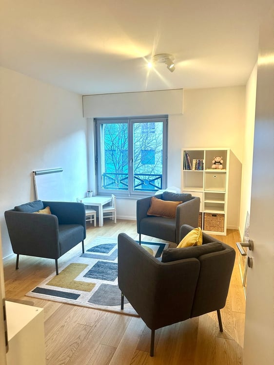 Spacieuse surface commerciale de 130m2 au Centre de Sion 4