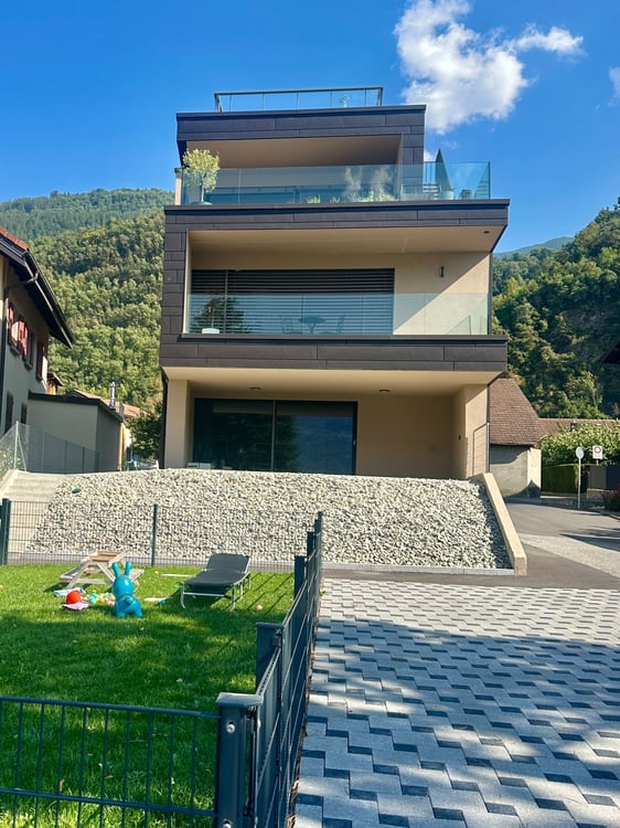 Magnifique villa de 1.5 pièces sur Aproz 2