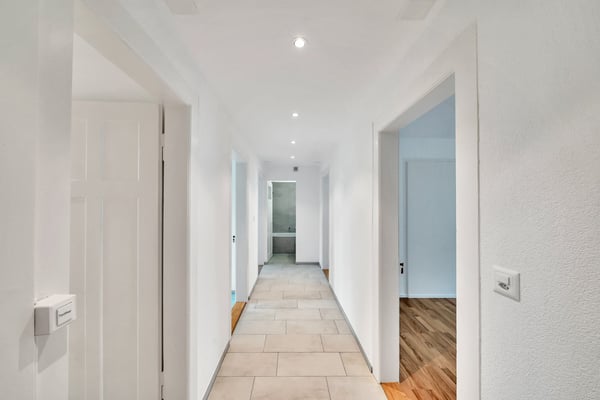 Charmante 3-Zimmer-Altbauwohnung mit Balkon in St. Gallen 4