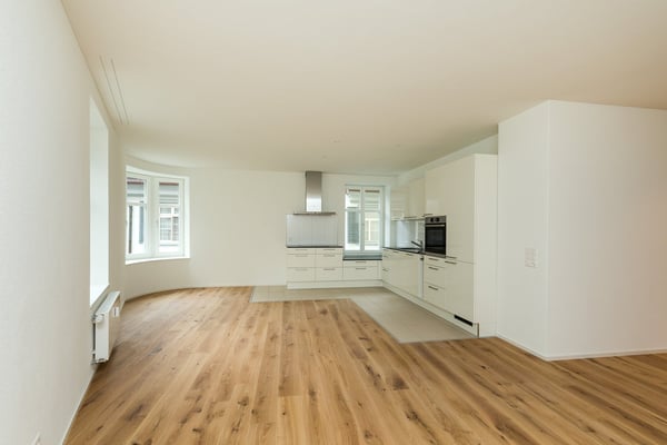 Charmante 3.5-Zimmer-Altbauwohnung in Rorschach – direkt am See 2