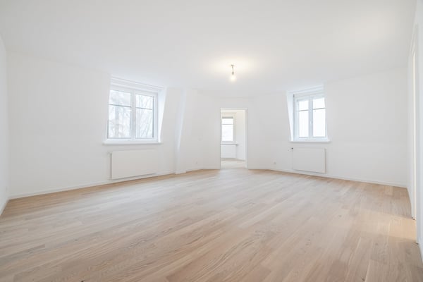 lichtdurchflutete Maisonette-Wohnung mit Seesicht 7