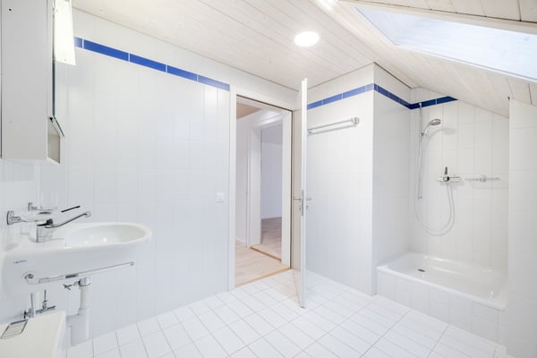 lichtdurchflutete Maisonette-Wohnung mit Seesicht 11
