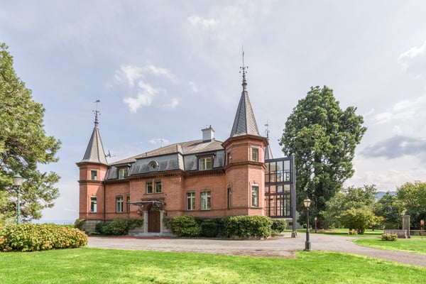herrliche Altbauwohnung in Schloss Rietberg zu vermieten 2