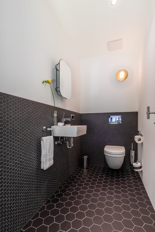 Residenz 908 (2024) 10