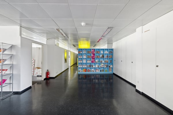 MODERNE BÜROFLÄCHEN NÄHE CLARAPLATZ 9