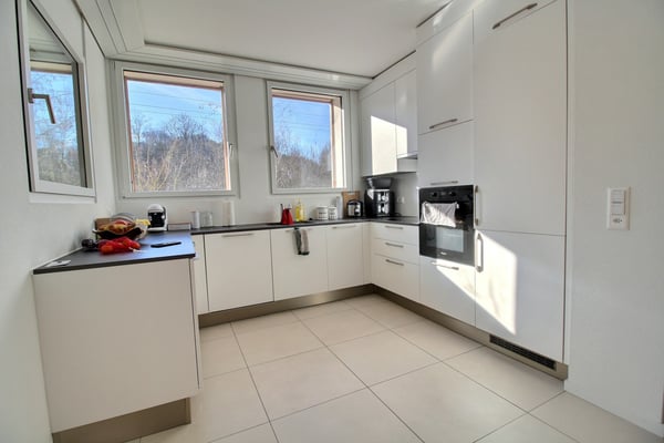 Appartement de 5.5 pièces au rez-de-chaussée à louer à Marly ! 2