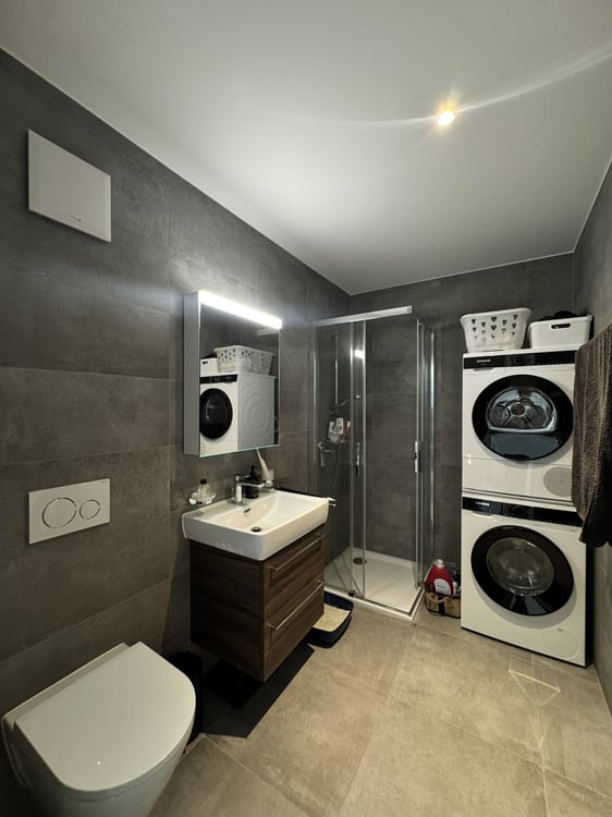 Charmant appartement de 2.5 pièces à Corminboeuf 6