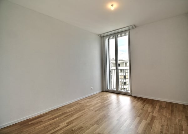 Exceptionnel appartement de 4.5 pièces à louer au dernier étage à Marly ! 8