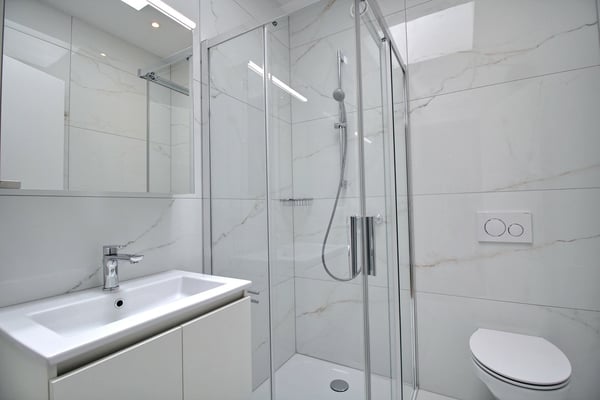 Exceptionnel appartement de 3.5 pièces au dernier étage à louer à Marly ! 6