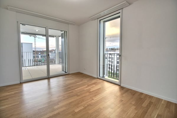 4.5 pièces neuf au 2ème étage ! 7