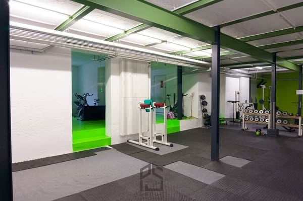 Espace pour les soins médicaux, bureaux ou entreprôts 2