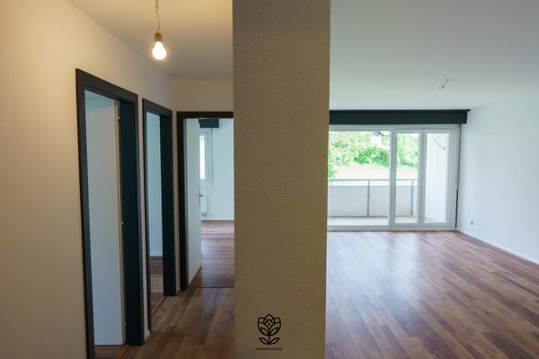 Appartement lumineux et bien situé à La Chaux-de-Fonds 4
