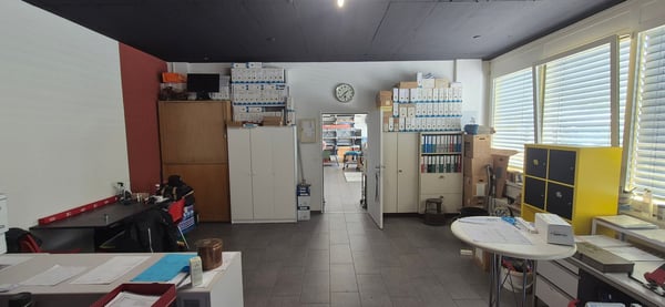 Produktionsfläche von total 145 m2 (2 Räume) 7