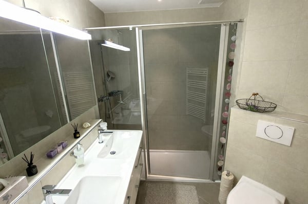 Exklusive Ferienwohnung in Sörenberg, stilvoll möbliert 7