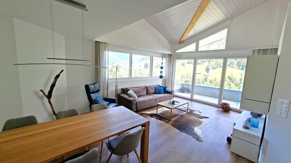 Exklusive Ferienwohnung in Sörenberg, stilvoll möbliert 2