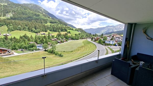 Exklusive Ferienwohnung in Sörenberg, stilvoll möbliert 8