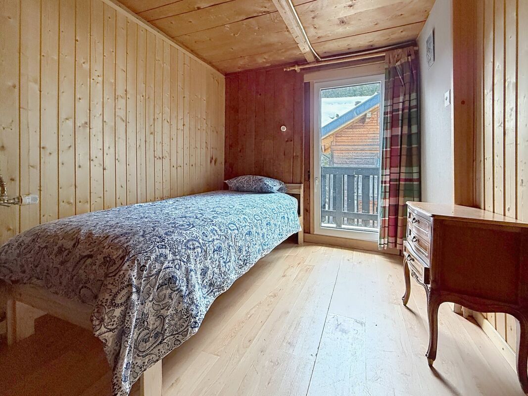 Auberge de 16 chambres avec bar à louer sur Morgins