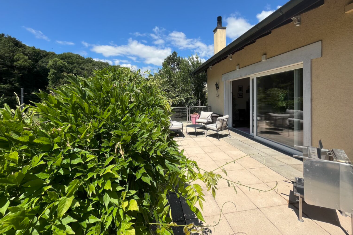 Magnifique villa avec piscine à Valeyres-sous-Montagny