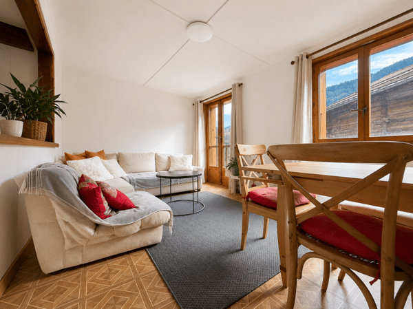 Chalet de 4 pièces dans le village 