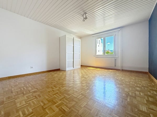 Très joli et spacieux appartement de 3.5 pces à Delémont 7