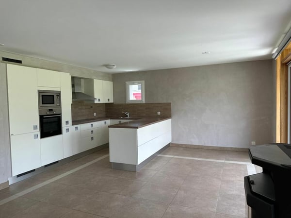 Appartement en rez de 5.5 pces à louer 9