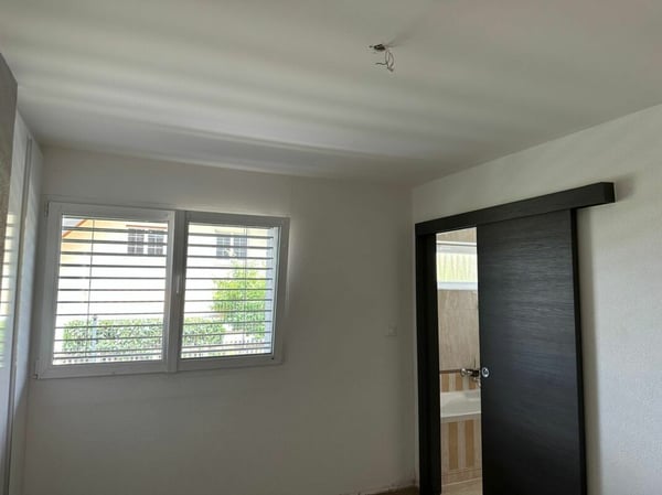 Appartement en rez de 5.5 pces à louer 8