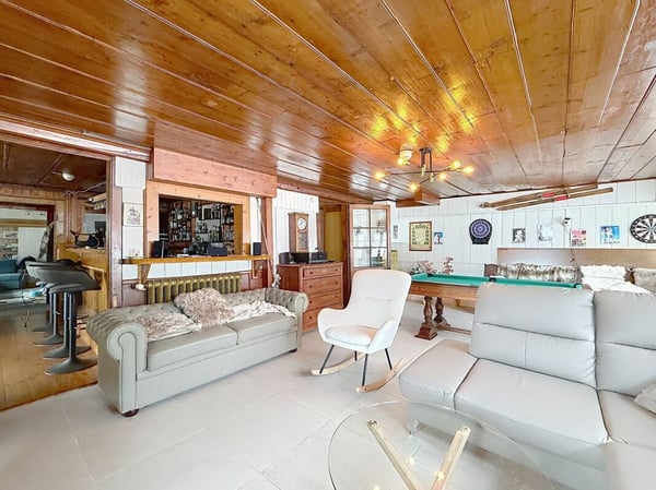 Auberge de 16 chambres avec bar à louer sur Morgins 6