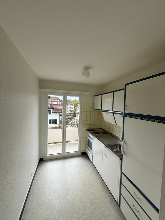 Gepflegte 2-Zimmerwohnung in Altbau 9