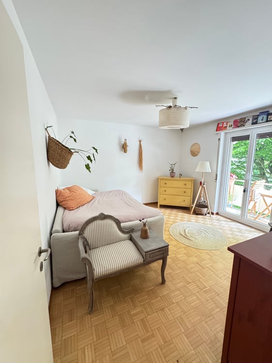 Gepflegte 1-Zimmerwohnung in Altbau mit Charme 2