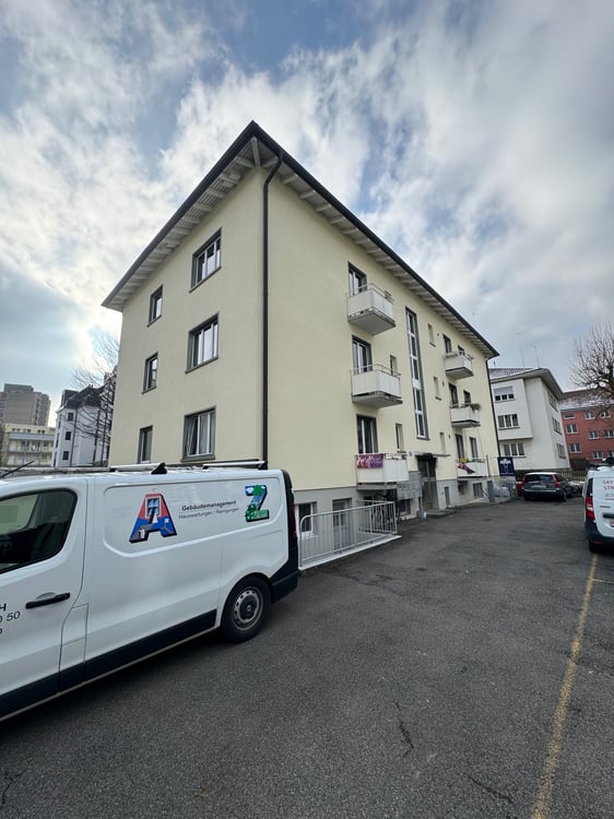 Gepflegte 1-Zimmerwohnung in Altbau mit Charme 1