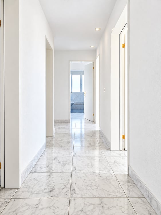Helle 4.5-Zimmer-Wohnung mit Balkon und Garage in Dietikon 13