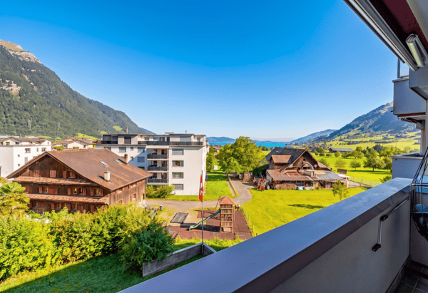 Wohnen mit Aussicht - 4.5 Zimmer und Seeblick 2