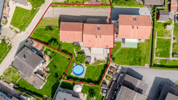 Familientraum mit weitläufigem Garten in Altishofen 4