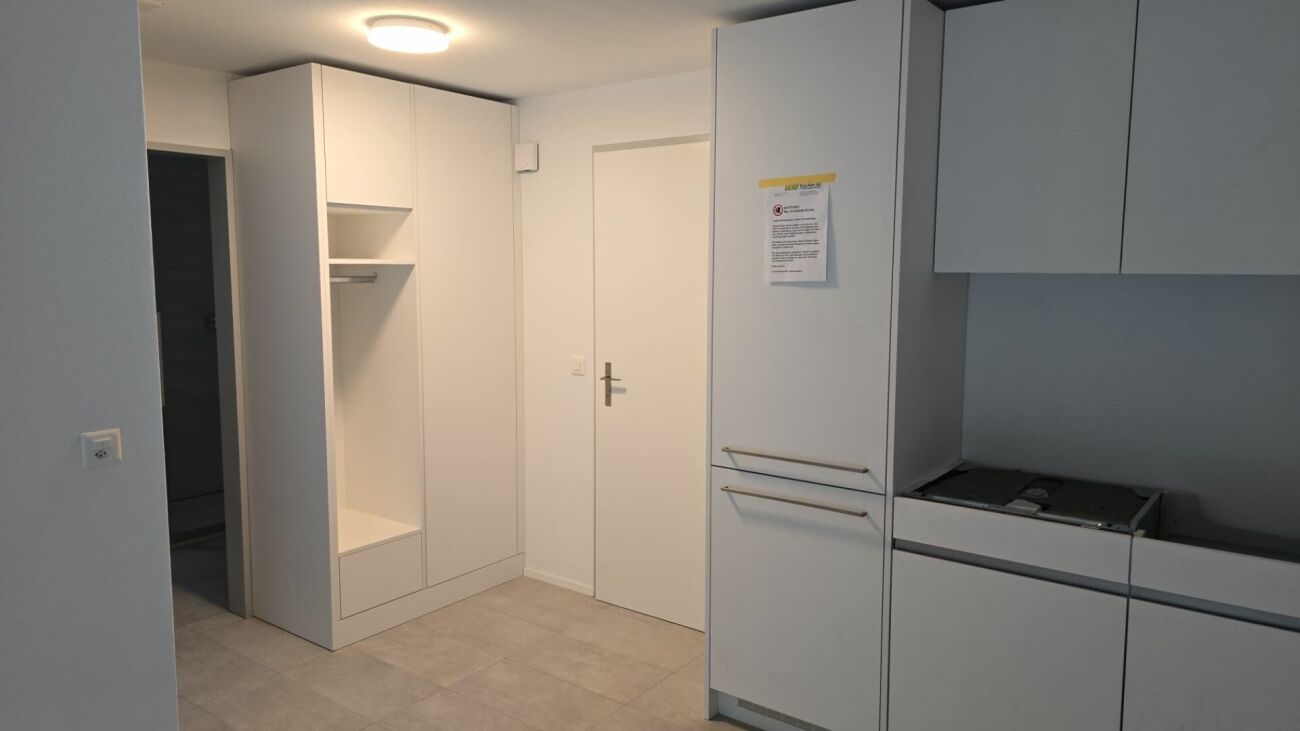 Schmucke 2,5 Zi mit Privatsitzplatz