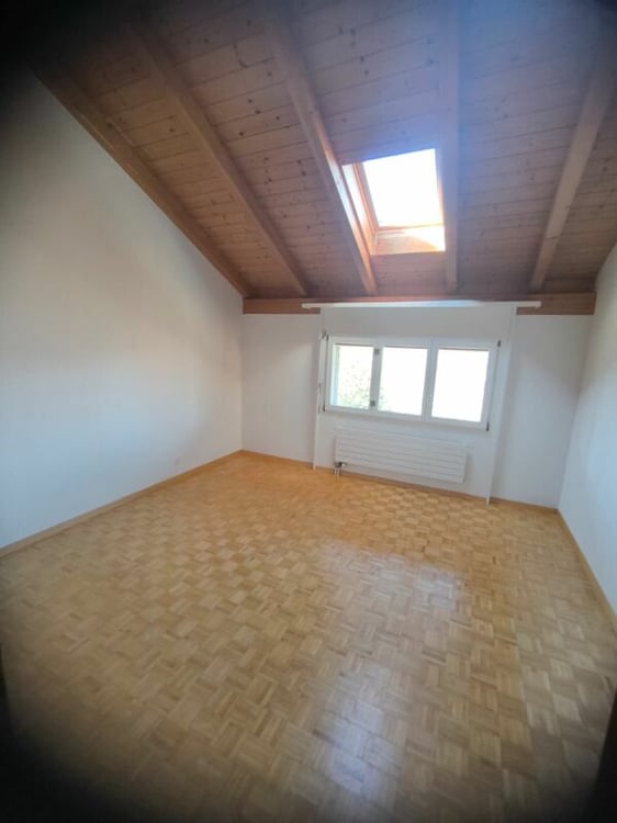 Grosse 4,5Zi Wohnung mit zusätzlicher Gallerie 13