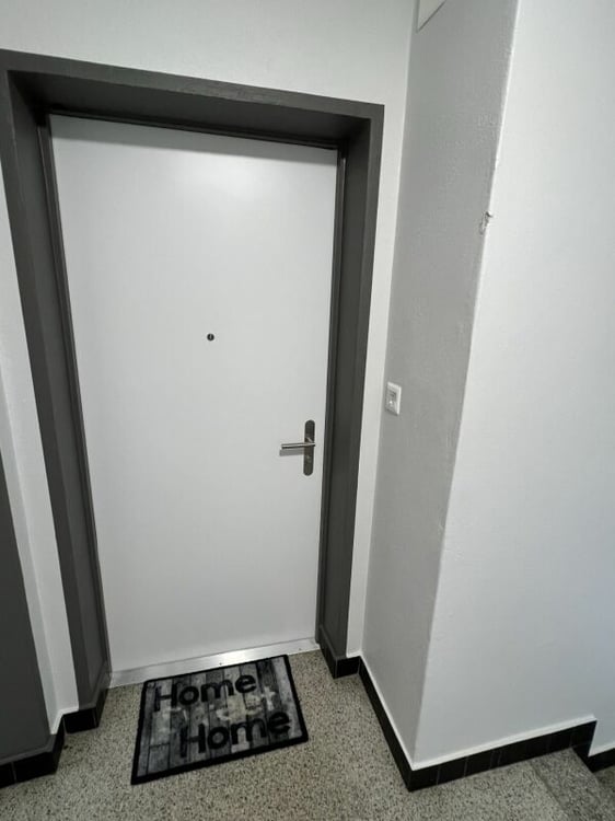 Helle 3.5-Zi-Wohnung an zentraler Lage 11