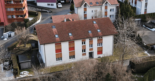 Grosse 4,5Zi Wohnung mit zusätzlicher Gallerie 2