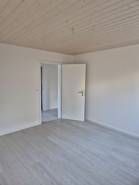 3.5 Zi sonnige Gartenwohnung 12