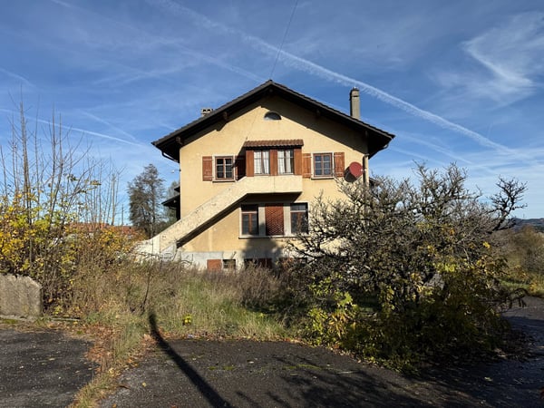 Superbe projet de transformation/réno - possibilité de création de 2 appartements et box de stockage 1