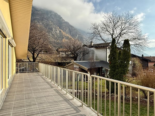 COLLONGES A 15 MIN. DE MARTIGNY - Bel appartement de 1.5 pièces - belle terrasse avec vue dégagée 5