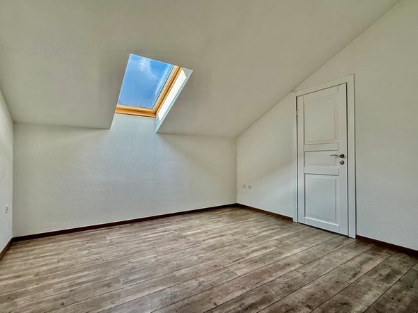 COLLONGES A 15 MIN. DE MARTIGNY - Bel appartement de 1.5 pièces - belle terrasse avec vue dégagée 8